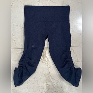 Lululemon In The Flow Crop II Capri Leggings Size 2 Navy Blue Ruched Yoga